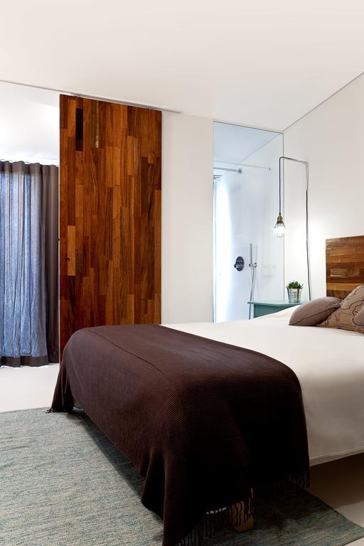 Santa Bica Eat Drink & Sleep Bed and Breakfast Lisboa Værelse billede