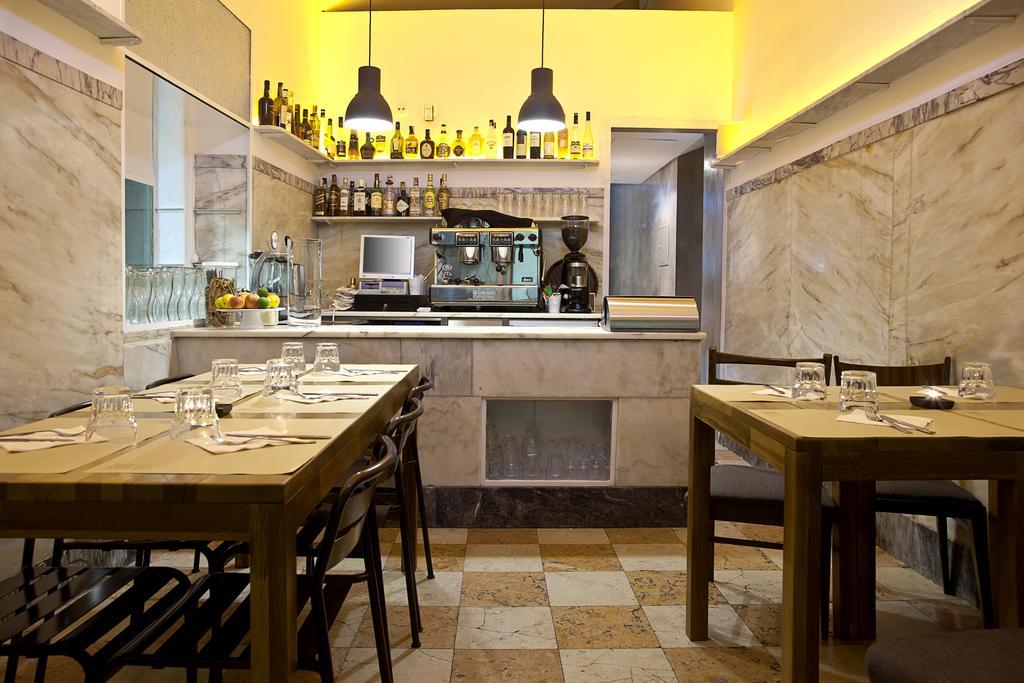 Santa Bica Eat Drink & Sleep Bed and Breakfast Lisboa Eksteriør billede